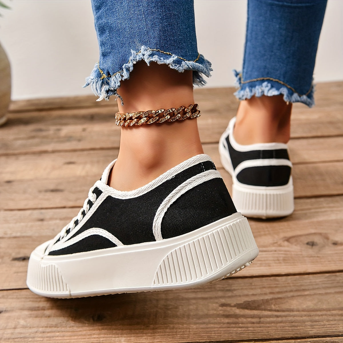 Orthopedische Zwart-Witte Sneakers - Julia