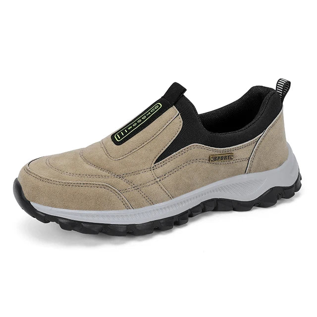 Milo - Orthopedische Zwarte Sportieve Slip-ons