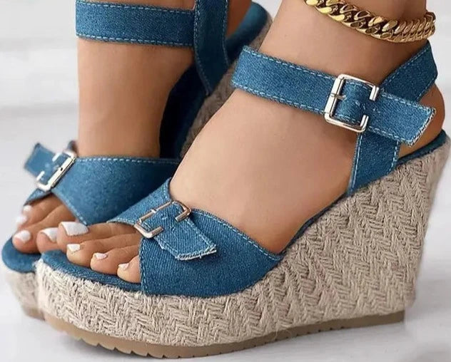 Eva - Orthopedische Blauwe Denim Sleehak Sandalen