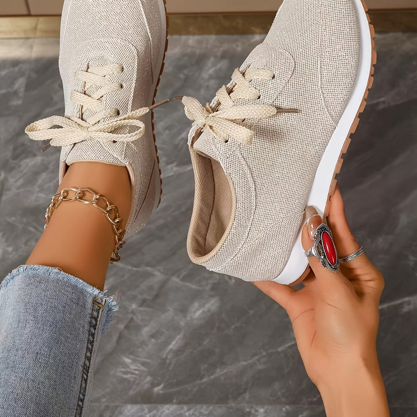 Orthopedische Beige Sneakers – Linda