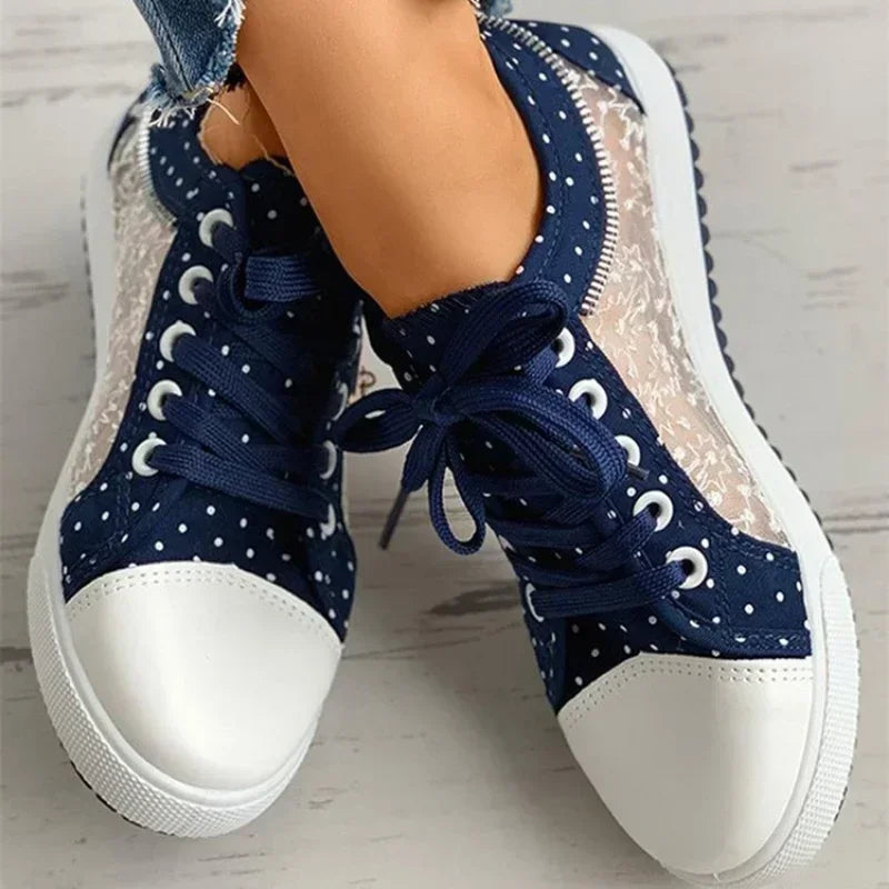 Mia - Orthopedische Marineblauwe Sneakers met Kant