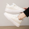 Orthopedische Zwart-Witte Sneakers - Julia