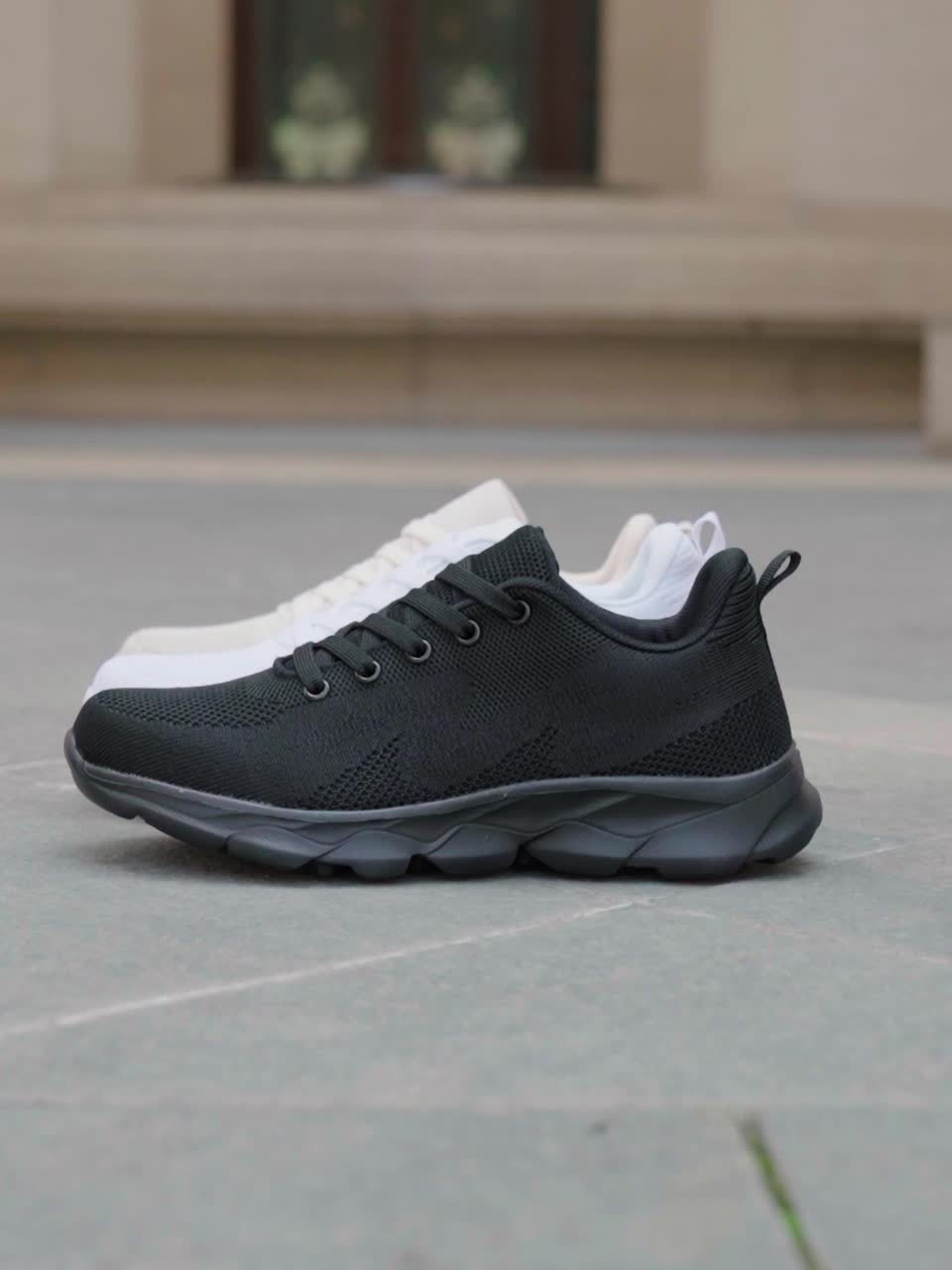 Orthopedic Black Comfort Sneakers - Sarah