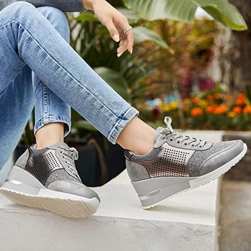 Stijlvolle comfort sneakers met ademend vermogen & metallic accenten