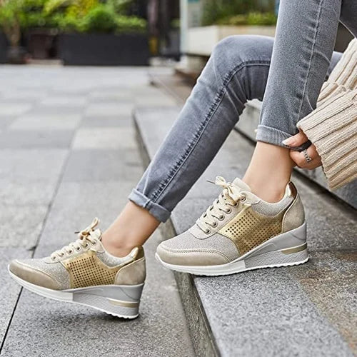 Stijlvolle comfort sneakers met ademend vermogen & metallic accenten